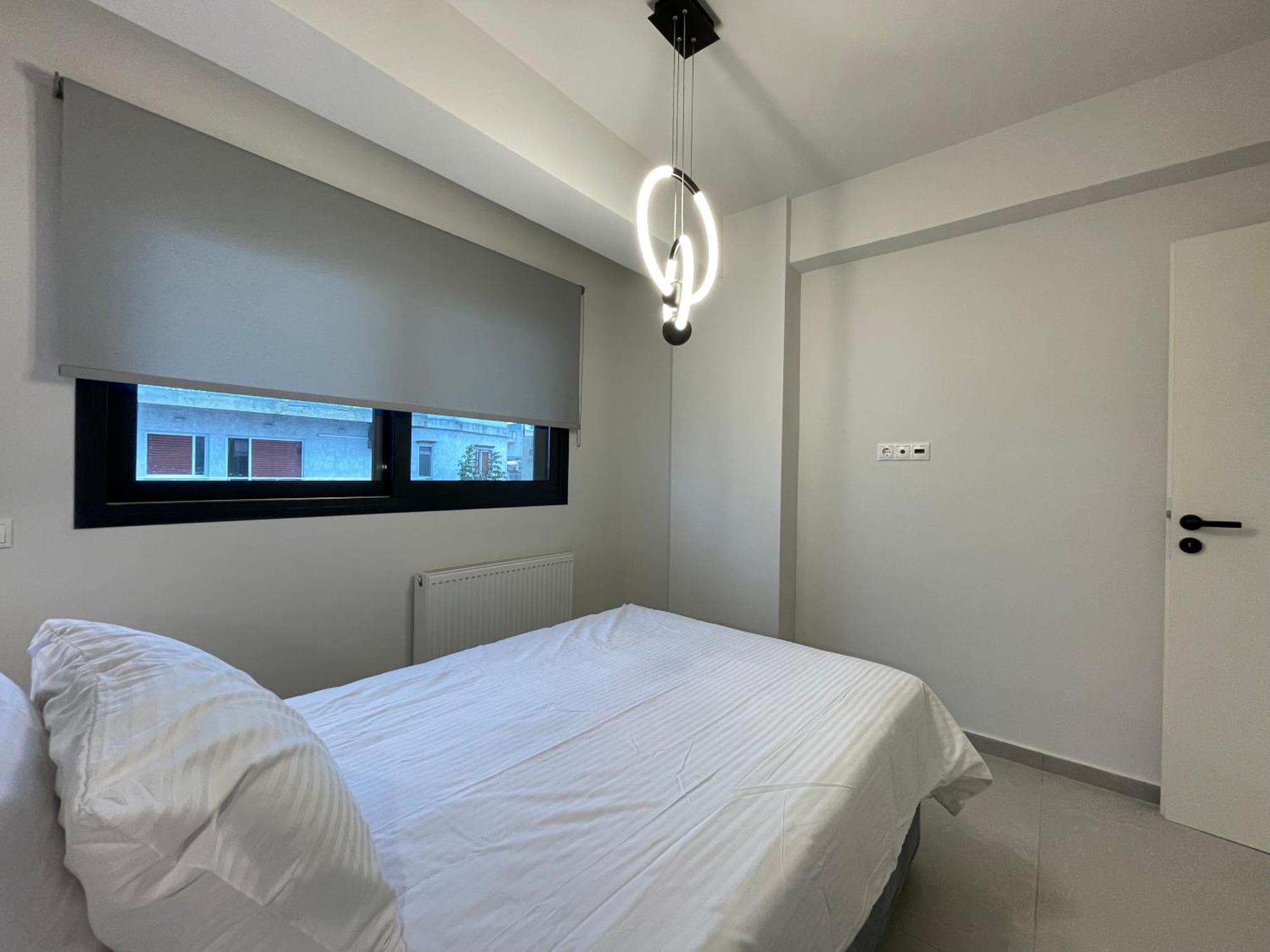 Gleaming Apartments Near Athens Metro Mall Luaran gambar